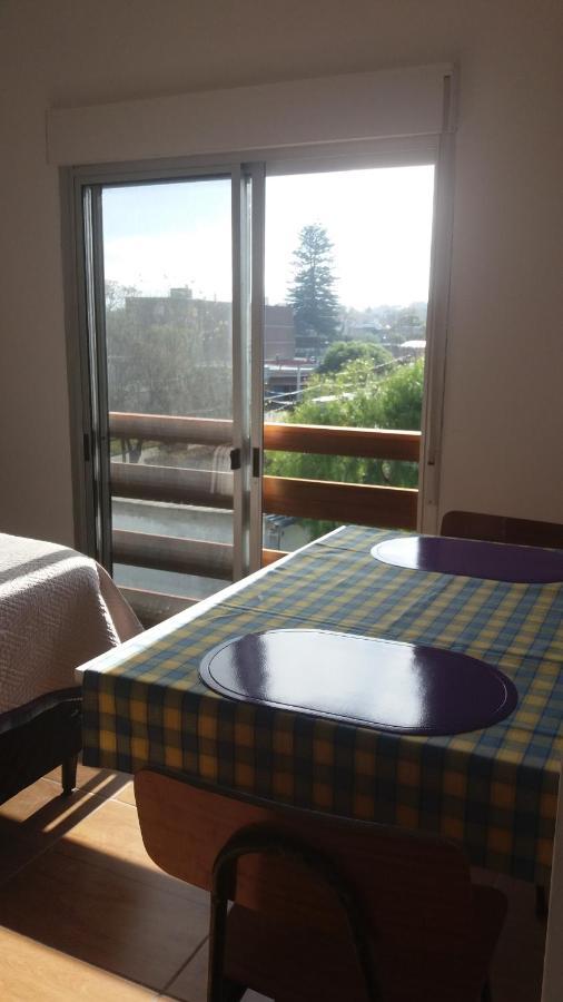Apartamentos Del Este Piriápolis Szoba fotó